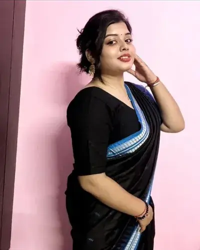 Call Girl in Fort Area